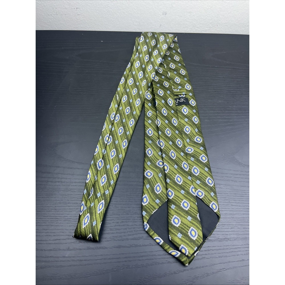 Jos. A. Bank Green Yellow Paisley Silk Tie Made In Italy 62" Neck Tie - Picture 3 of 6